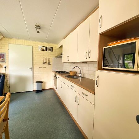 Hello Zeeland - Vakantiehuis Duinroos 181 Breskens Esterno foto