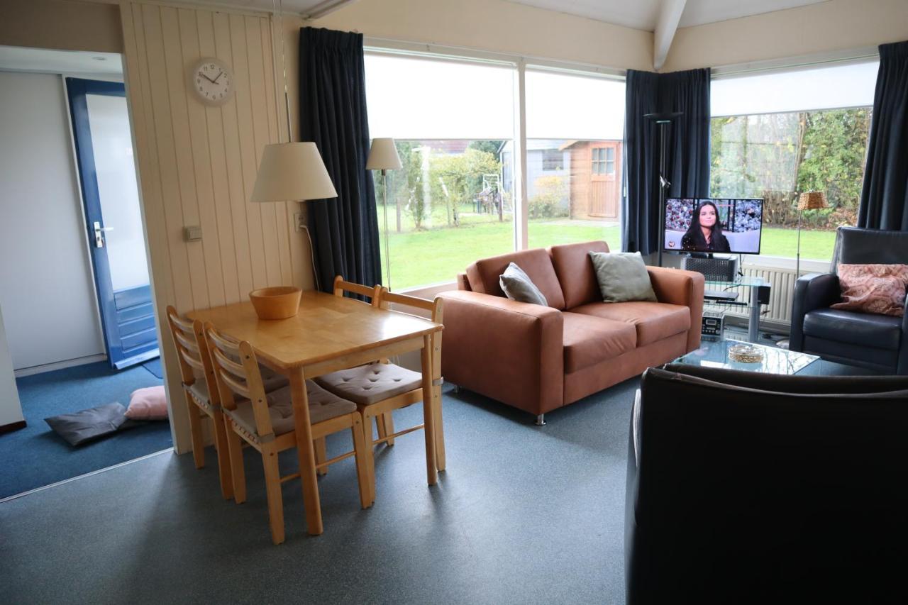 Hello Zeeland - Vakantiehuis Duinroos 181 Breskens Esterno foto
